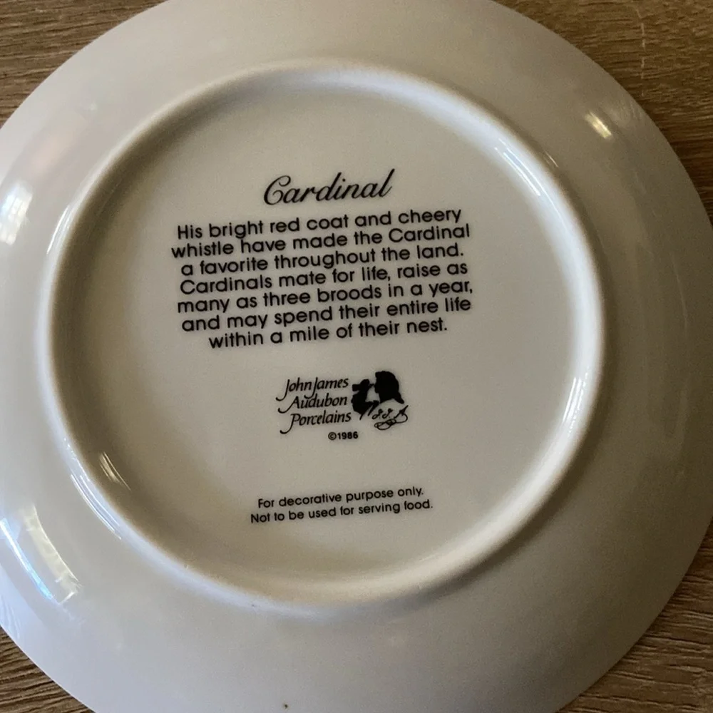 John James Audubon Porcelains Cardinal decorative plate